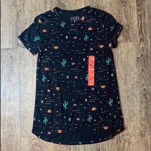 NWT MODERN LUX Desert Night Sky Graphic Tee